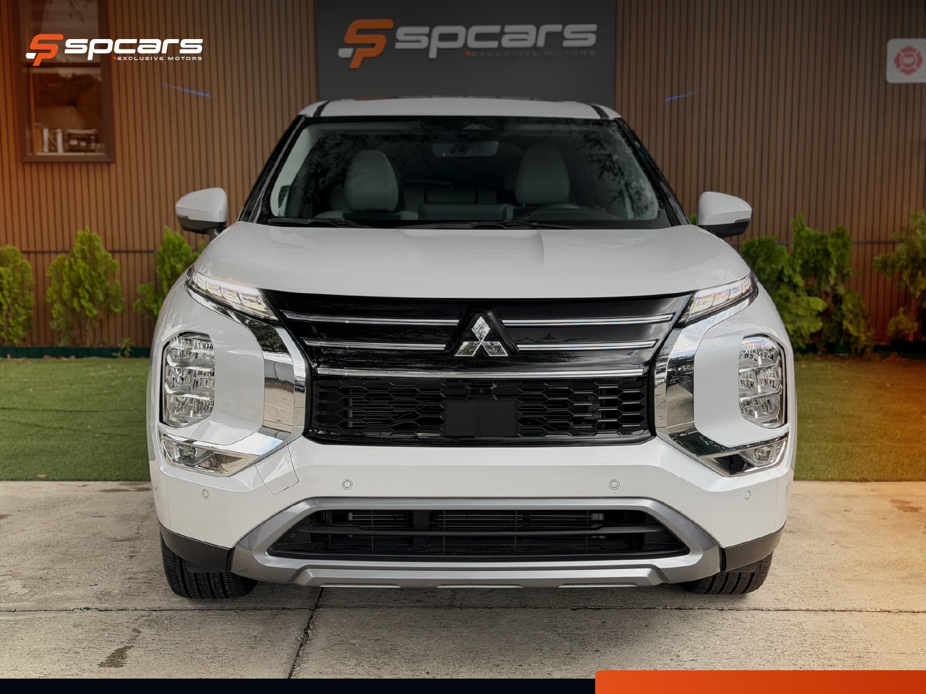 2025 Mitsubishi Outlander SE Sport Utility 4D — Foto 7 de 20