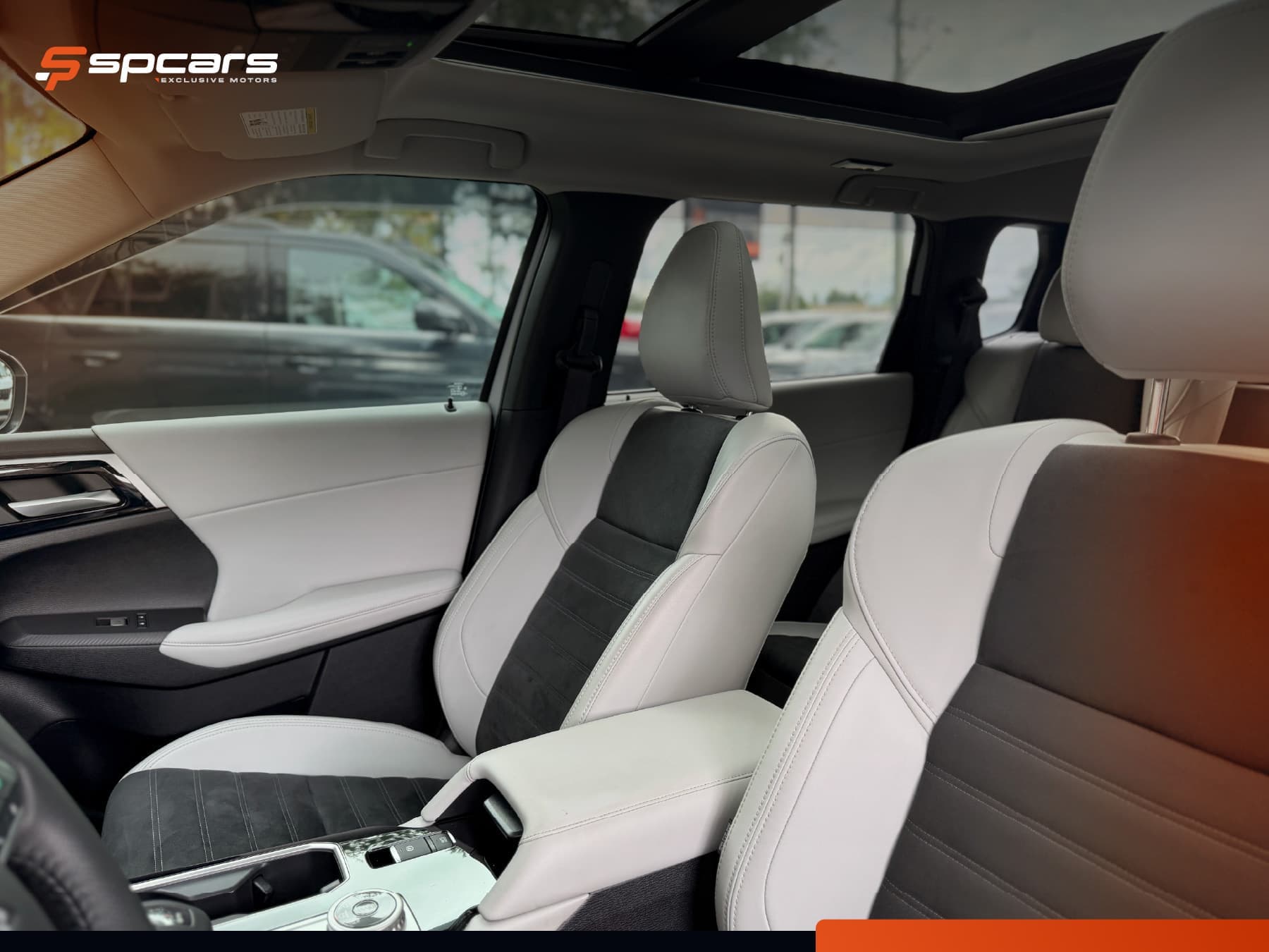 2025 Mitsubishi Outlander SE Sport Utility 4D — Foto 4 de 20