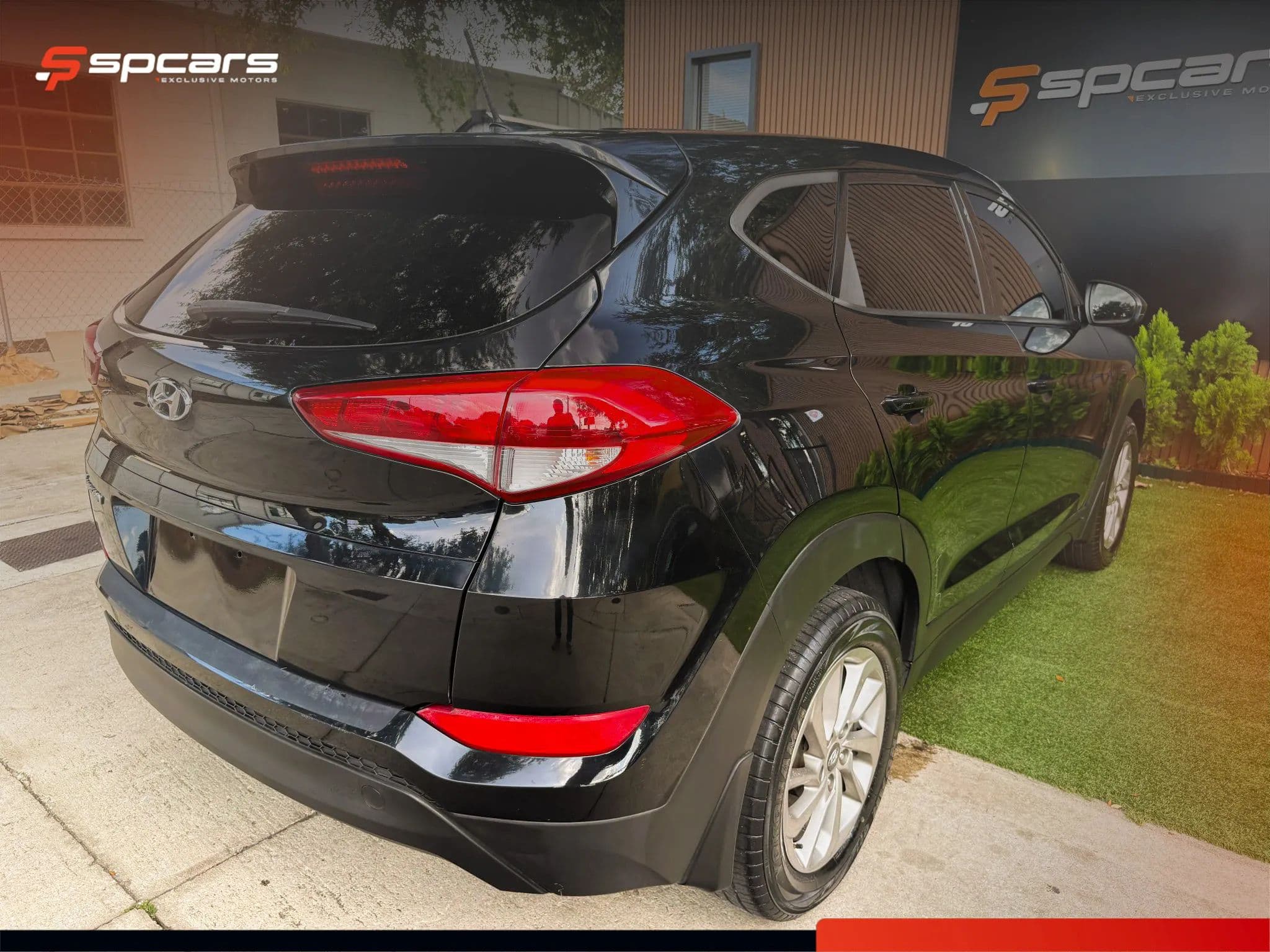2016 Hyundai Tucson SE - Photo 2