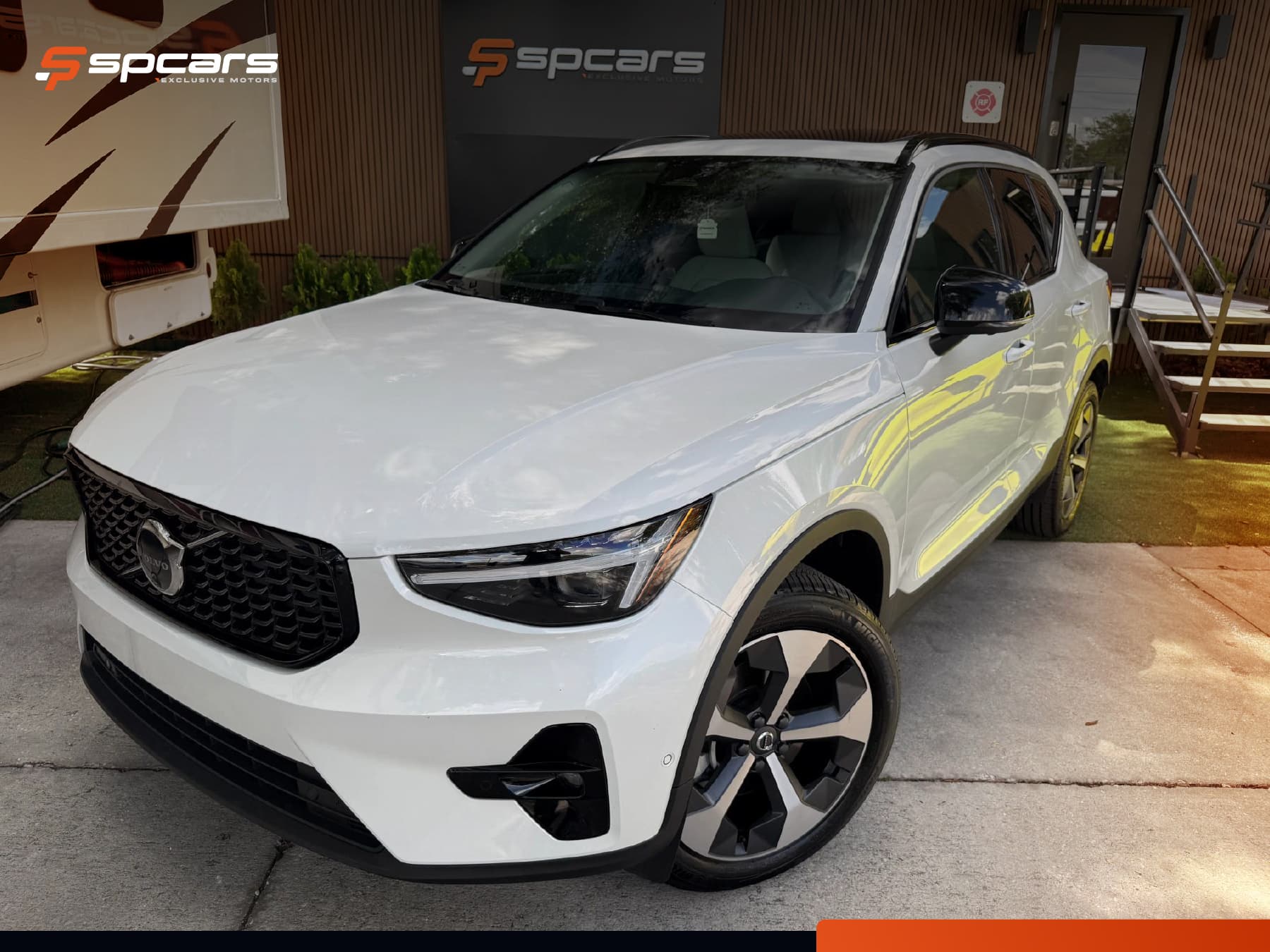 2026 Volvo XC40 Plus
